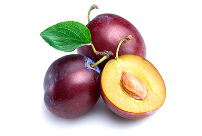 чем полезна слива