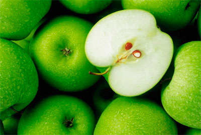 чем полезны зеленые яблоки
